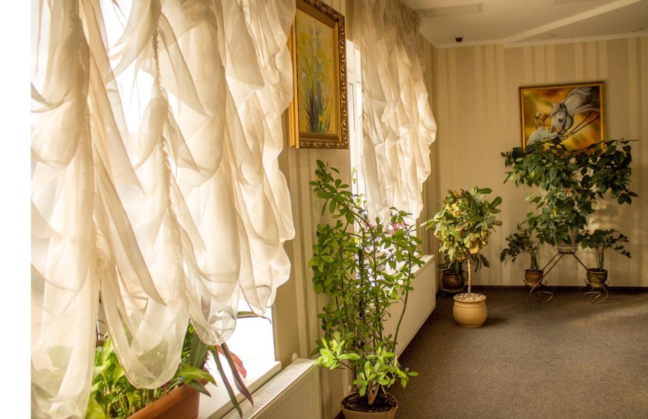 Park Hotel Vinnitsa エクステリア 写真