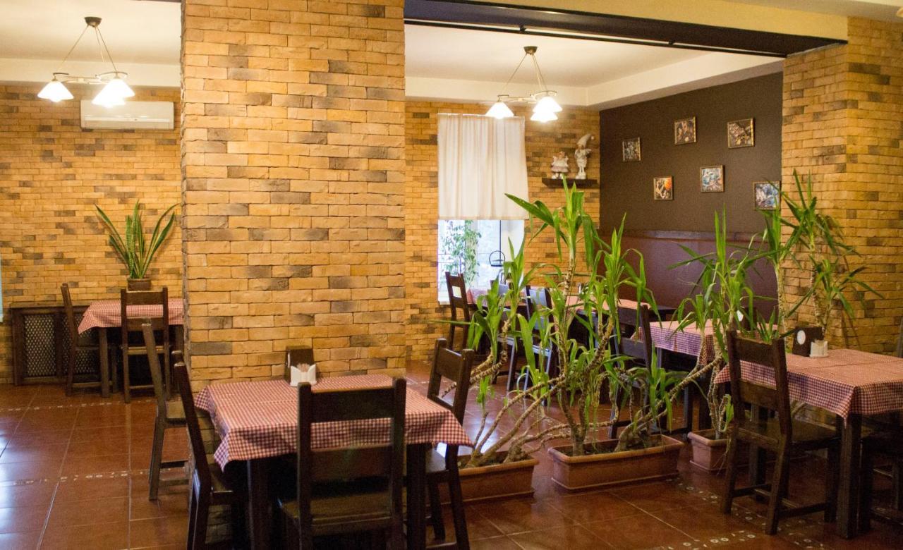 Park Hotel Vinnitsa エクステリア 写真